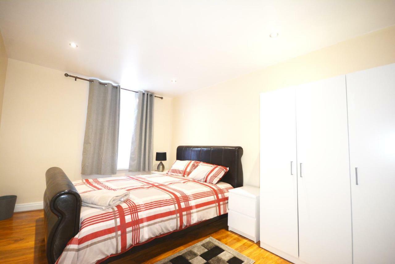 London Zone 2 Three Bedroom Apartment Esterno foto